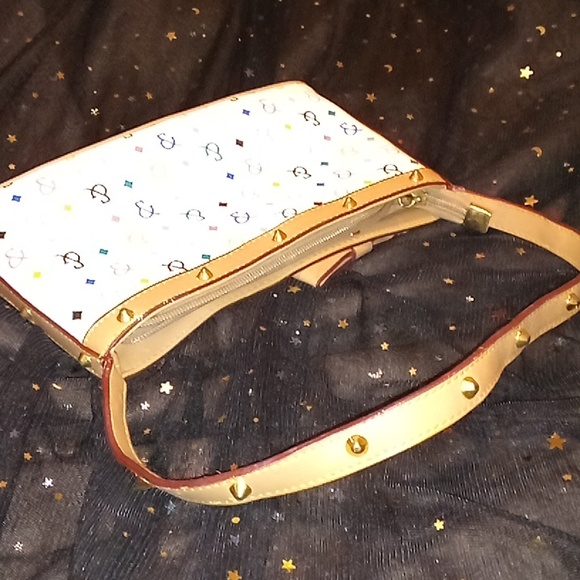 Purse - Picture 4 of 4